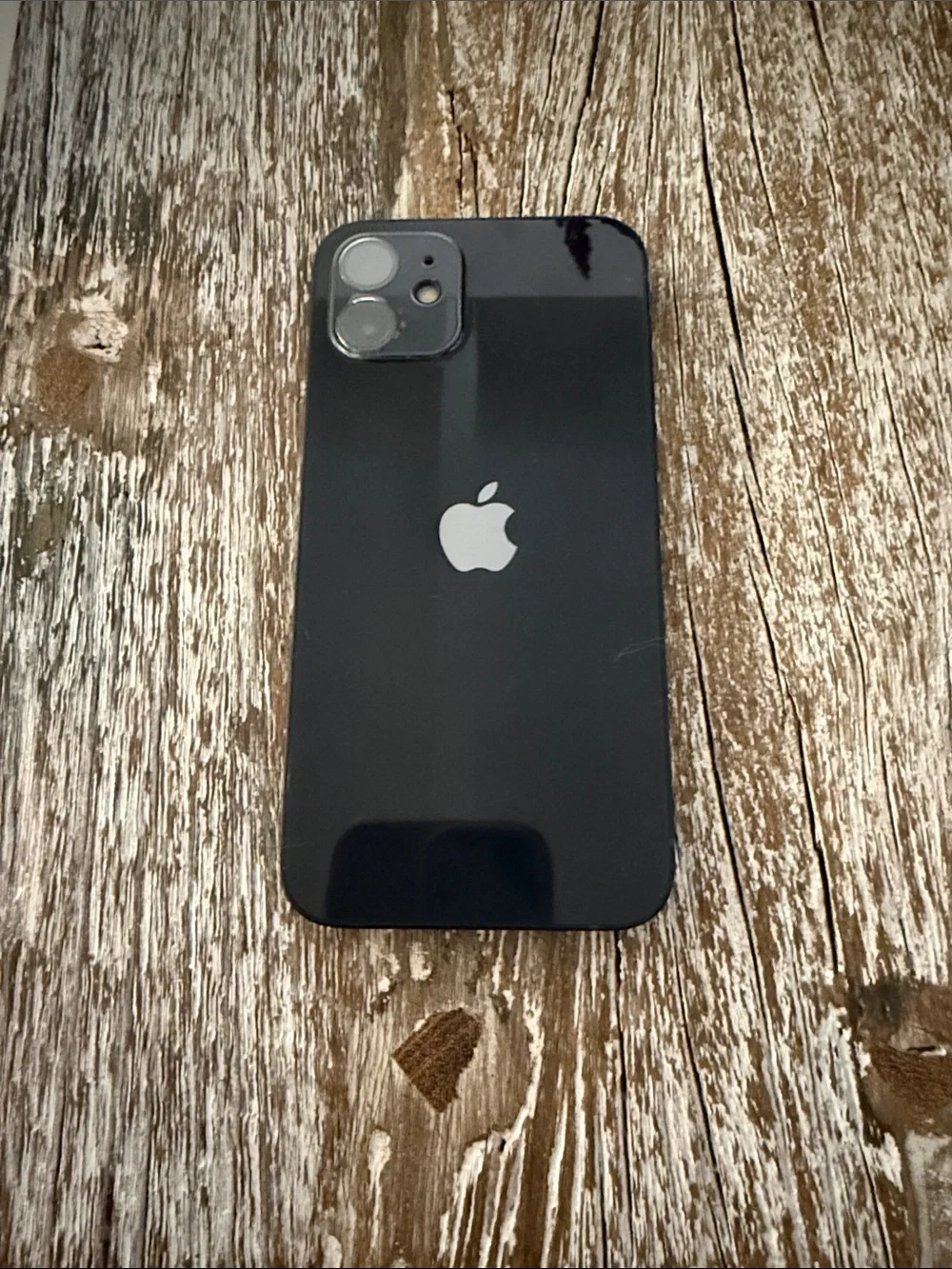 Apple iPhone 12 64gb in Black
